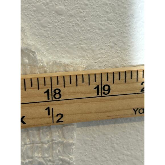 Rafael Women's White Stretchy Sleeveless Top Size L - Picture 5 of 5